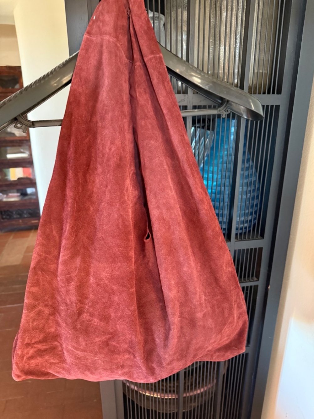 THE ROW Suede Bindle Knot Hobo Bag - Burgundy